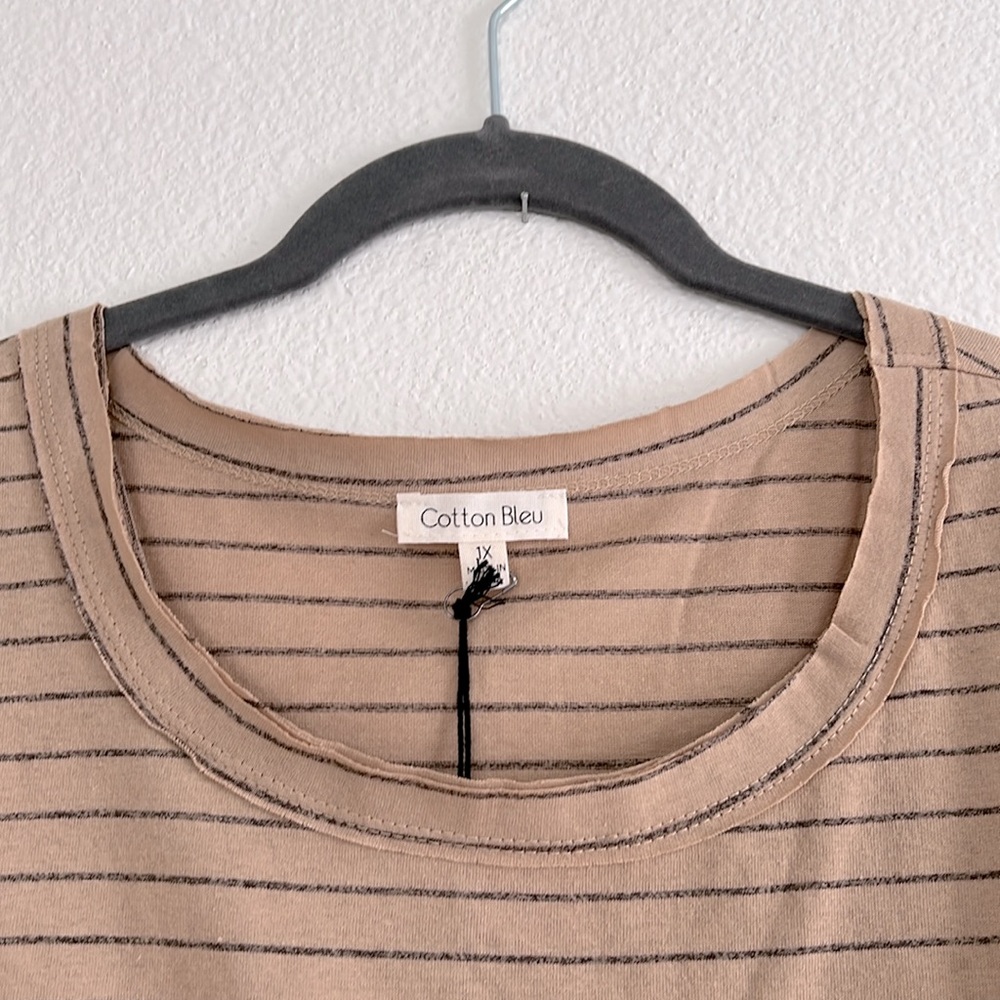 Tan and black striped tank, size 1X - Picture 4 of 4